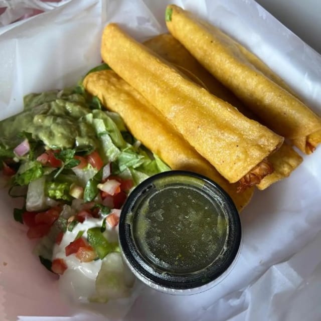 Flautas Mexicanas.